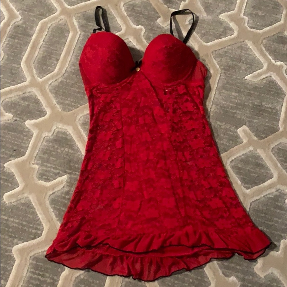 Jessica Simpson lingerie